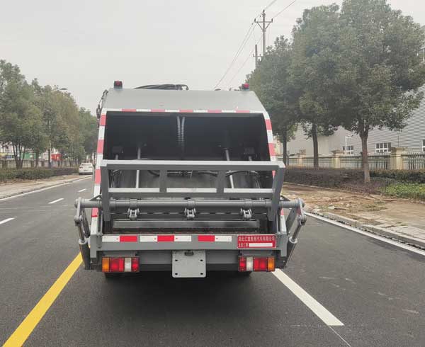 龍星匯牌HLV5072ZYSJX6壓縮式垃圾車公告圖片