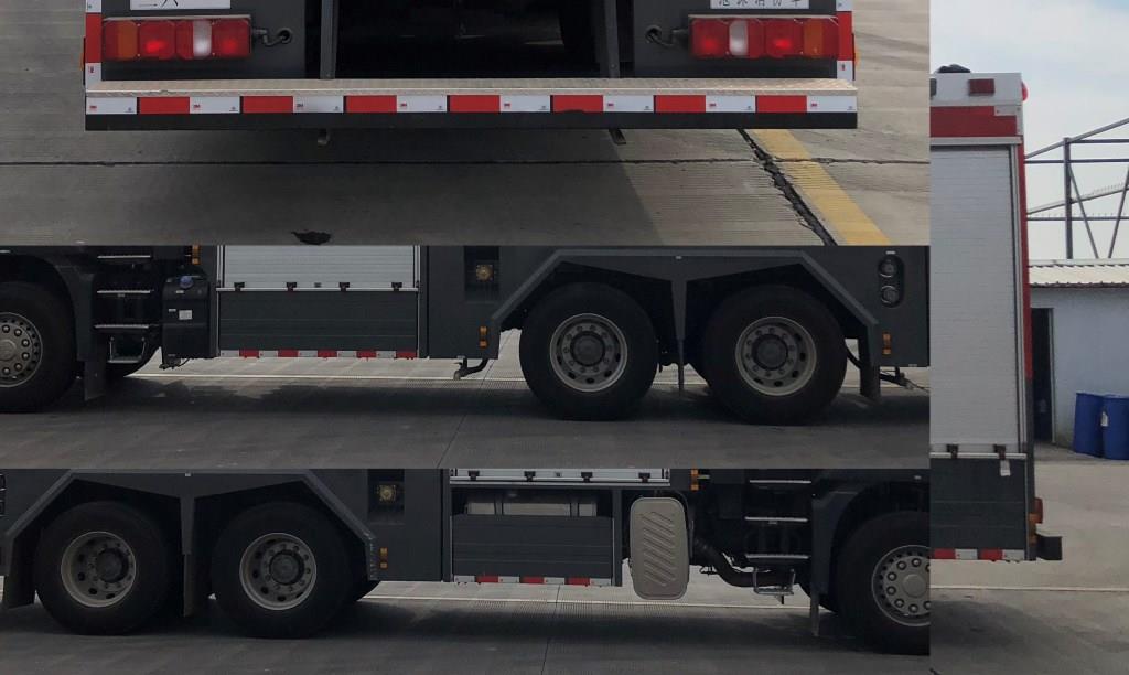 云鶴牌WHG5270GXFPM120/SVIA泡沫消防車公告圖片