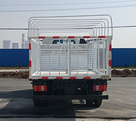 牧安達(dá)牌SDM5040CCQK3畜禽運(yùn)輸車(chē)公告圖片