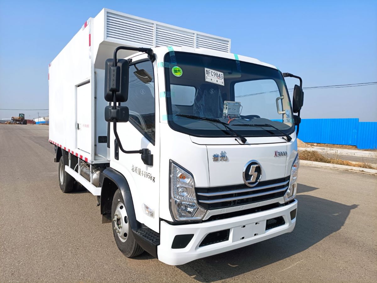 牧安達牌SDM5042XCQ雛禽運輸車