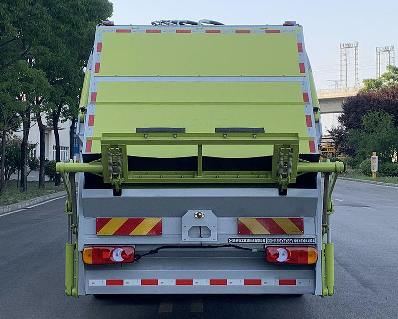 徐工牌XGH5180ZYSYBEV純電動(dòng)壓縮式垃圾車公告圖片