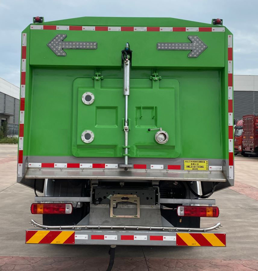 富巖汽車牌HWL5181TXSNG洗掃車公告圖片