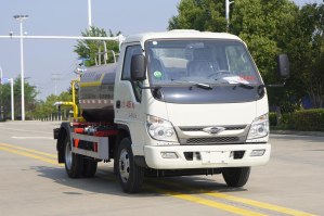 绿化喷洒车