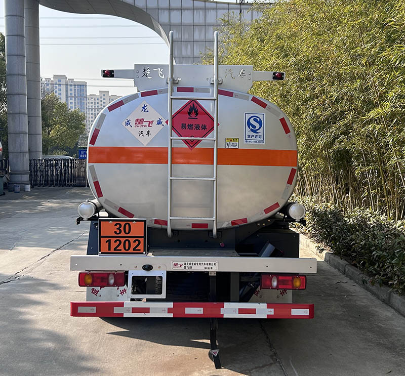 楚飛牌CLQ5122GJY6GL加油車(chē)公告圖片