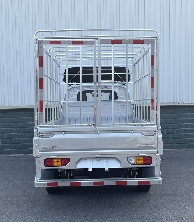 五菱牌LZW5028CCYGHUU倉柵式運輸車公告圖片