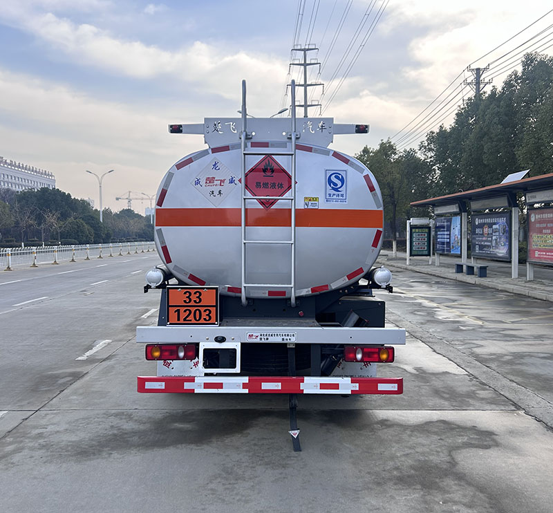 楚飛牌CLQ5121GYY6GL運(yùn)油車公告圖片