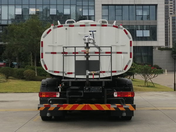 福龍馬牌FLM5250GQXFMBEVS純電動(dòng)清洗車(chē)公告圖片