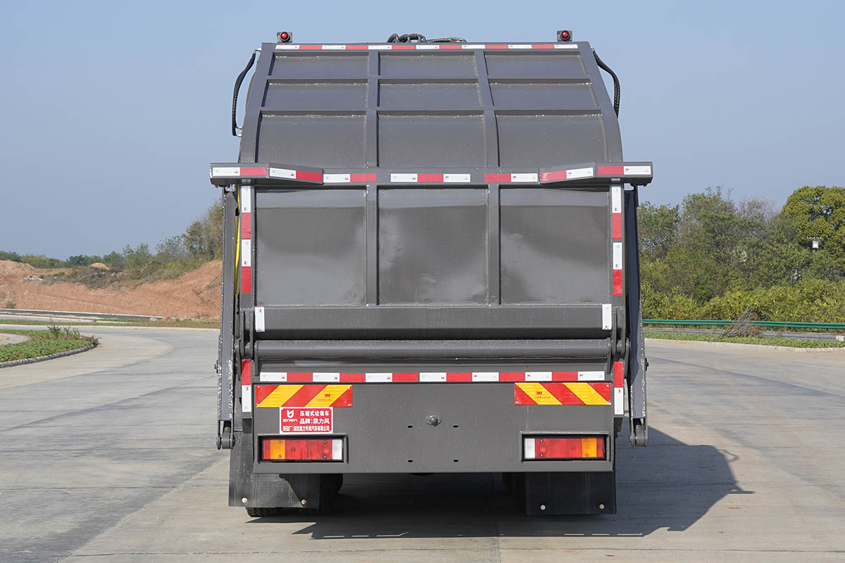 凱力風(fēng)牌KLF5310ZYSD6壓縮式垃圾車公告圖片