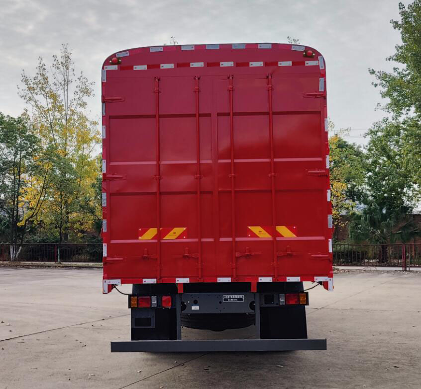 豪沃牌ZZ5244CCYN56C7F1倉柵式運輸車公告圖片