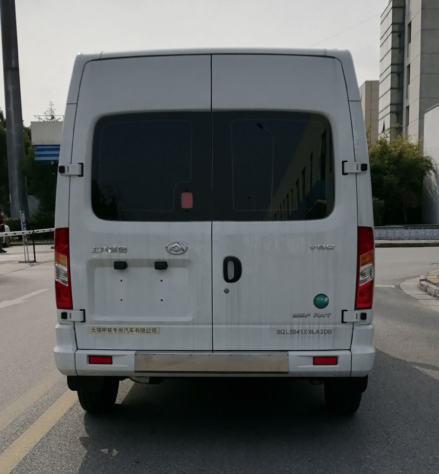 申馳牌SQL5041XYLA2DB醫(yī)療車公告圖片