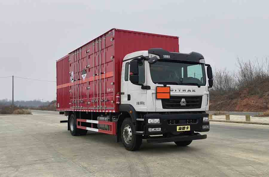 百捷牌QYY5186XZWZZ6雜項危險物品廂式運輸車