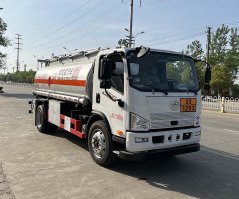 加油车