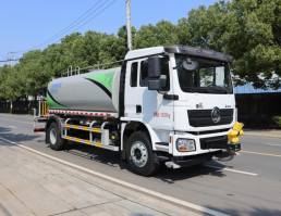 绿化喷洒车