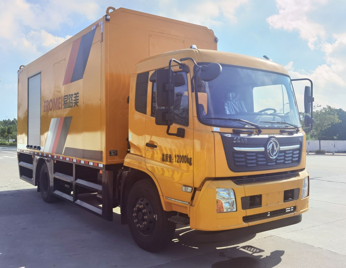 路仕盾牌YLM5120XGC交通錐收集工程車