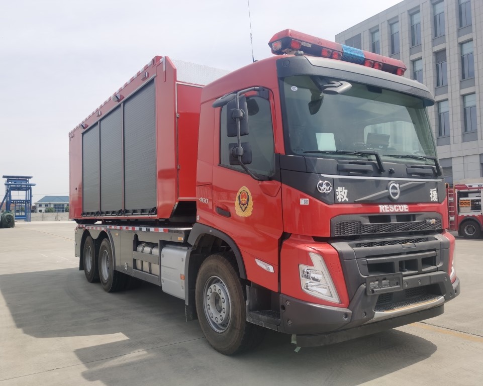 云鶴牌WHG5200TXFQC70/V6A器材消防車