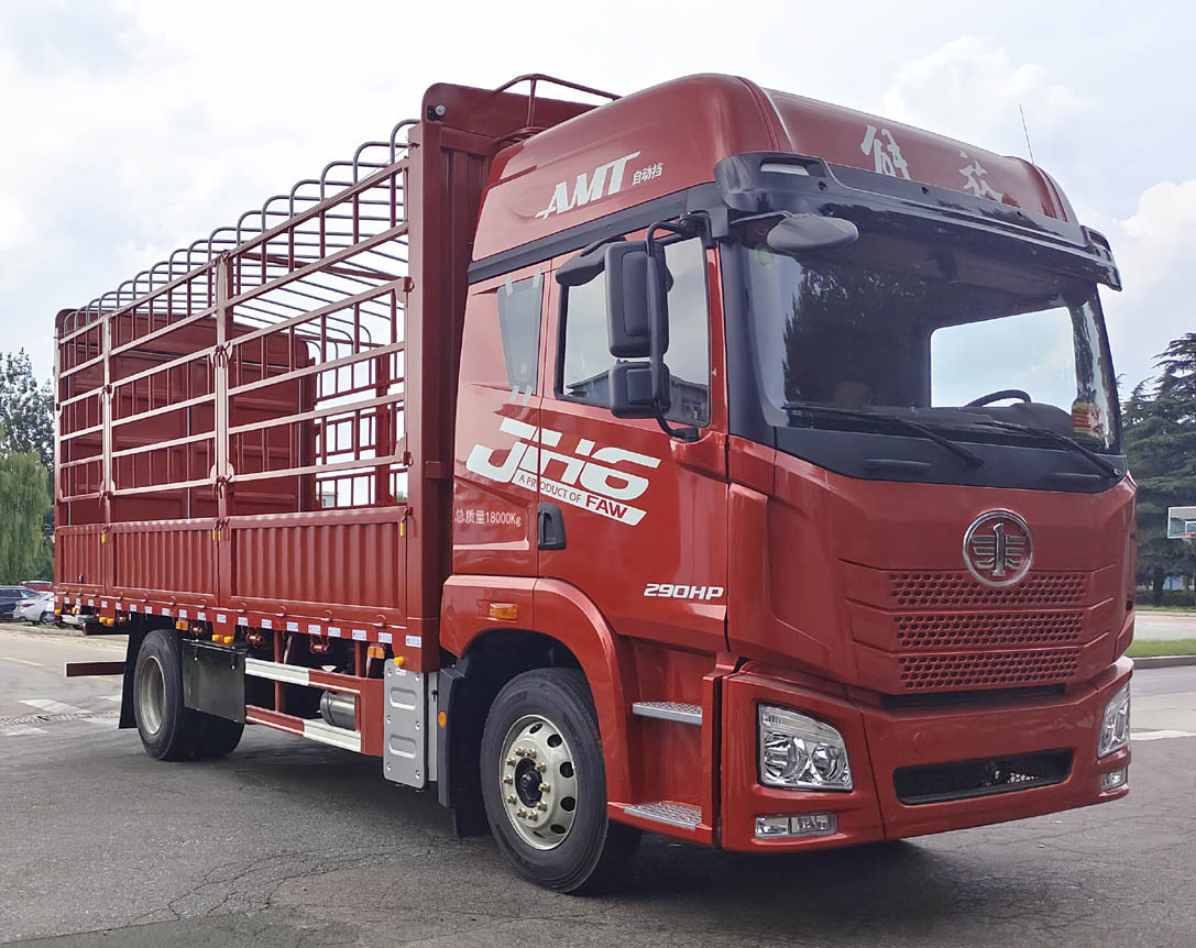 解放牌CA5180CCYP26K2L2E6A80倉柵式運(yùn)輸車