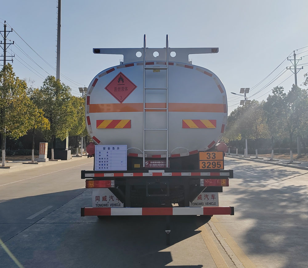 專威牌HTW5321GRYSX6易燃液體罐式運輸車公告圖片