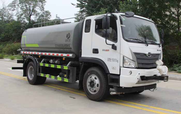 縱昂牌CLT5162GSSBJ6灑水車(chē)