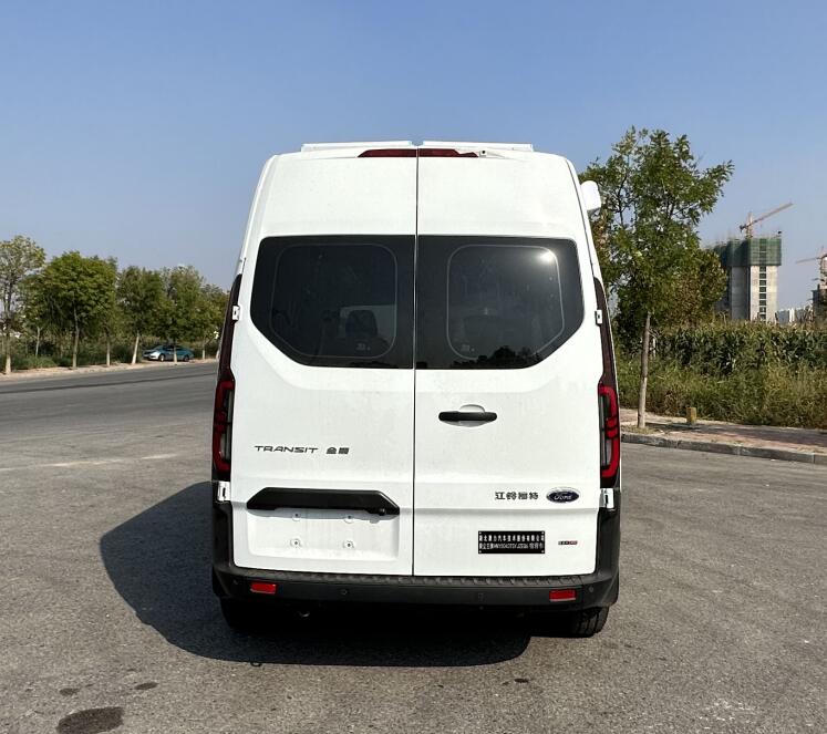 宿營(yíng)車圖片