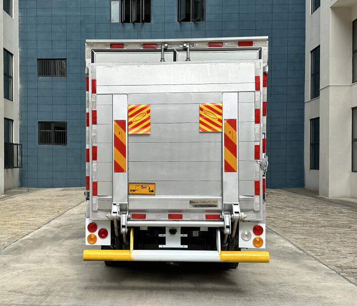 巧閣牌GHM5041XZB裝備車公告圖片