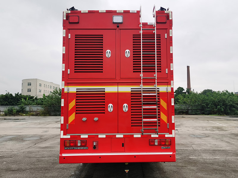 迪馬牌DMT5219TXFTZ5500通信指揮消防車公告圖片