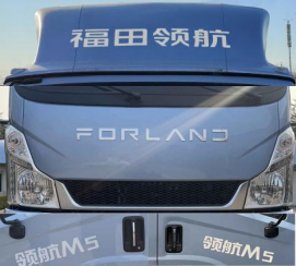 路面養(yǎng)護車圖片