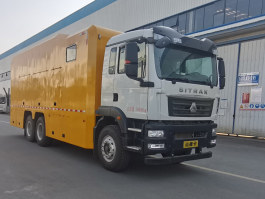 大流量排水抢险车