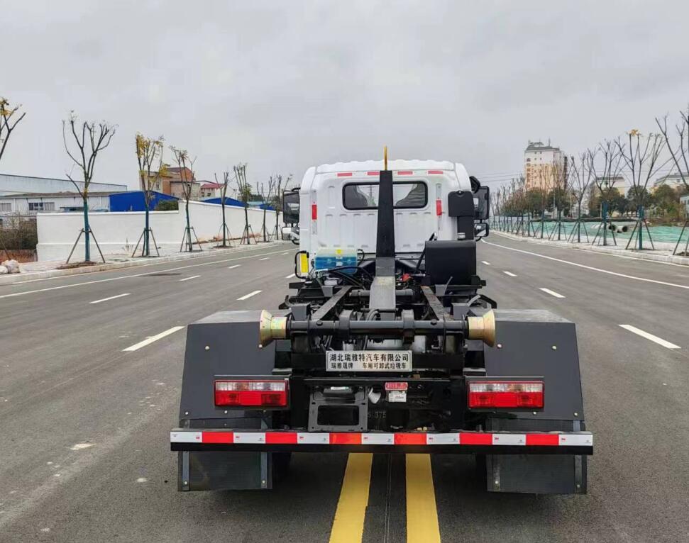 瑞雅晟牌RRR5044ZXXCDW6車廂可卸式垃圾車公告圖片