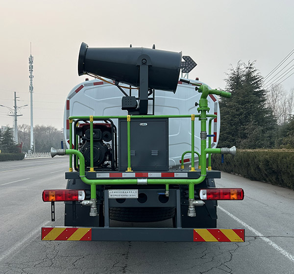 諸專牌GLB5183GPSE6綠化噴灑車公告圖片