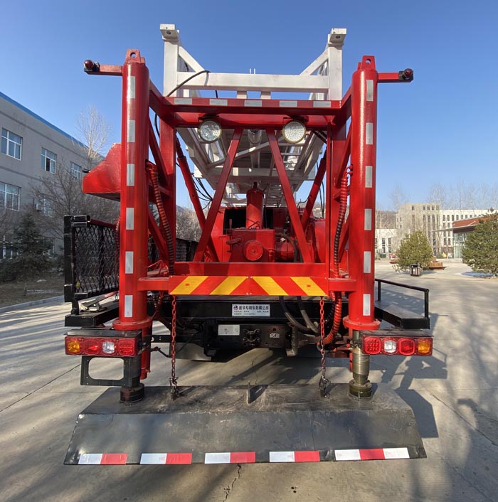 延安牌YAZ5380TXJ修井機(jī)公告圖片