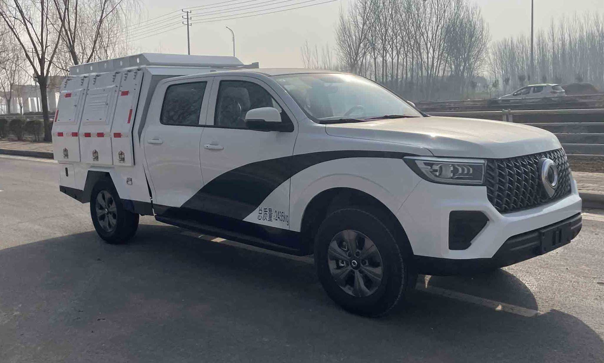 迷野牌MYY5025TXUQ4巡邏車