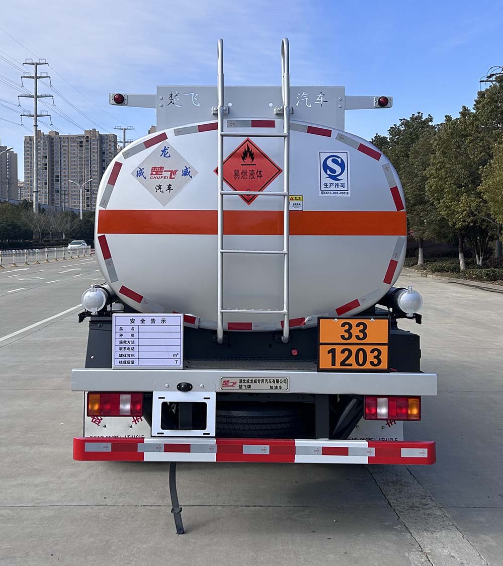 楚飛牌CLQ5120GJY6ZZ加油車公告圖片