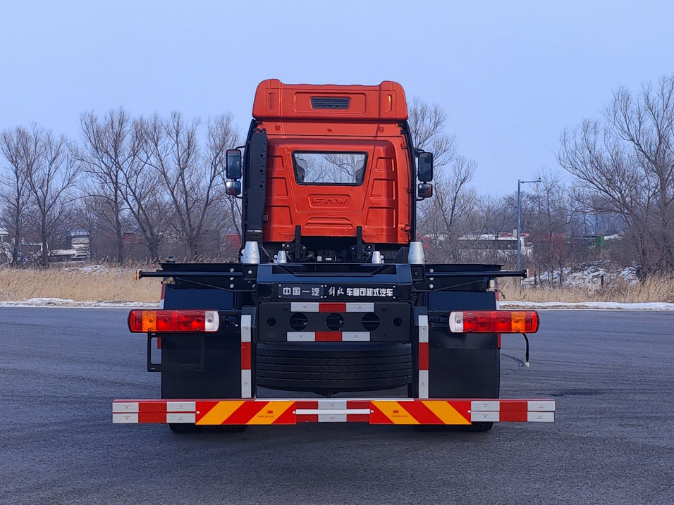 解放牌CA5250ZKXP62K1L5T3E6車廂可卸式汽車公告圖片