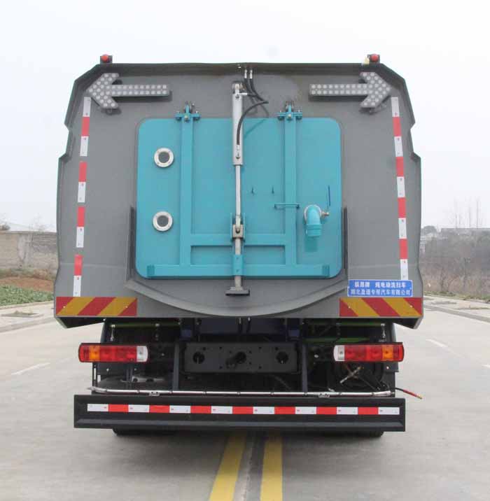 縱昂牌CLT5180TXSBEV純電動(dòng)洗掃車(chē)公告圖片
