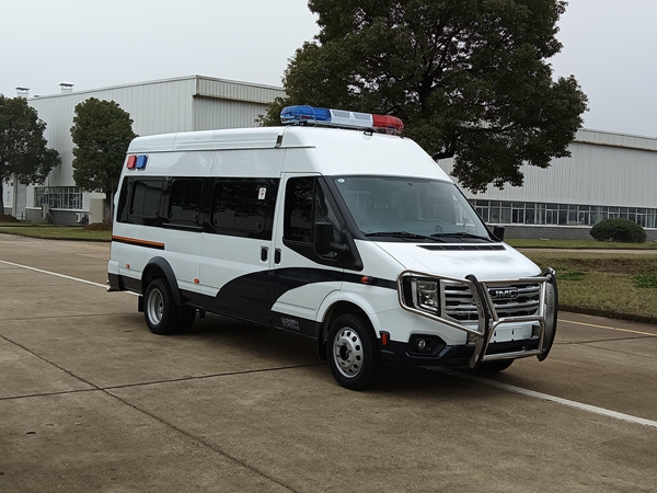 江改牌JX5040XQCML26囚車