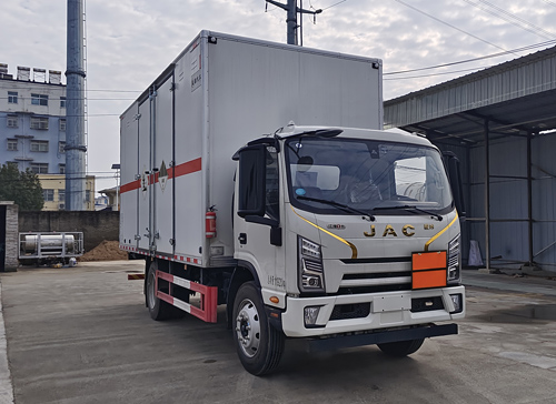 百捷牌QYY5120XZWHFC6雜項(xiàng)危險(xiǎn)物品廂式運(yùn)輸車(chē)