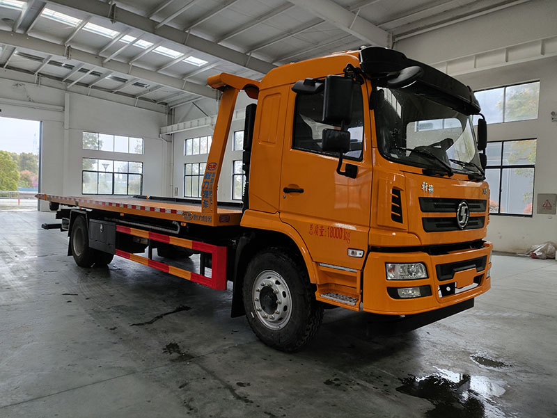 程力牌CL5183TQZ6BZQ清障車