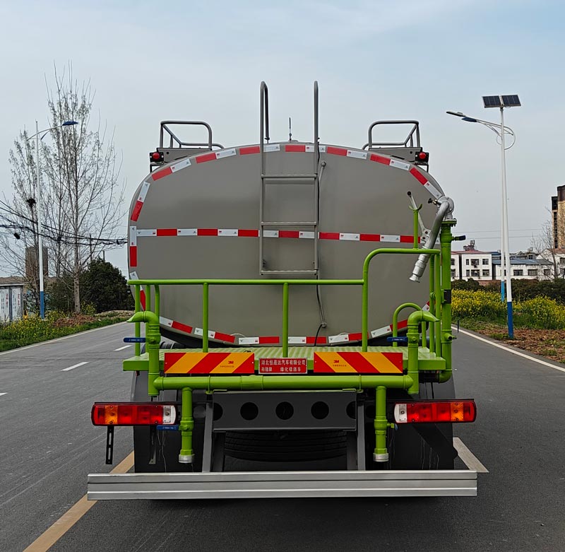 布隆牌LLL5161GPSB6綠化噴灑車公告圖片