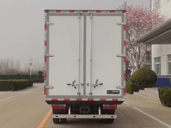燕臺牌YTQ5042XLCKEEV347純電動冷藏車公告圖片