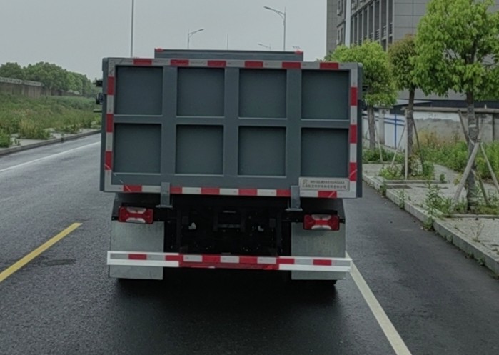 賽沃牌SAV5120ZLJBEV純電動(dòng)自卸式垃圾車公告圖片