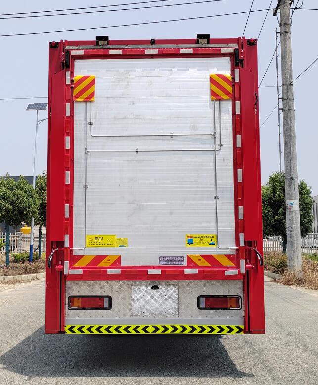 雛禽運(yùn)輸車圖片