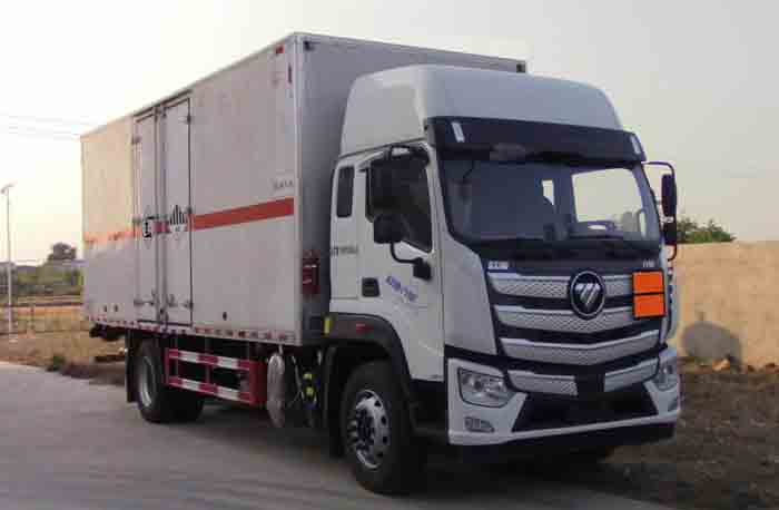 百捷牌QYY5181XZWBJ6雜項(xiàng)危險(xiǎn)物品廂式運(yùn)輸車(chē)
