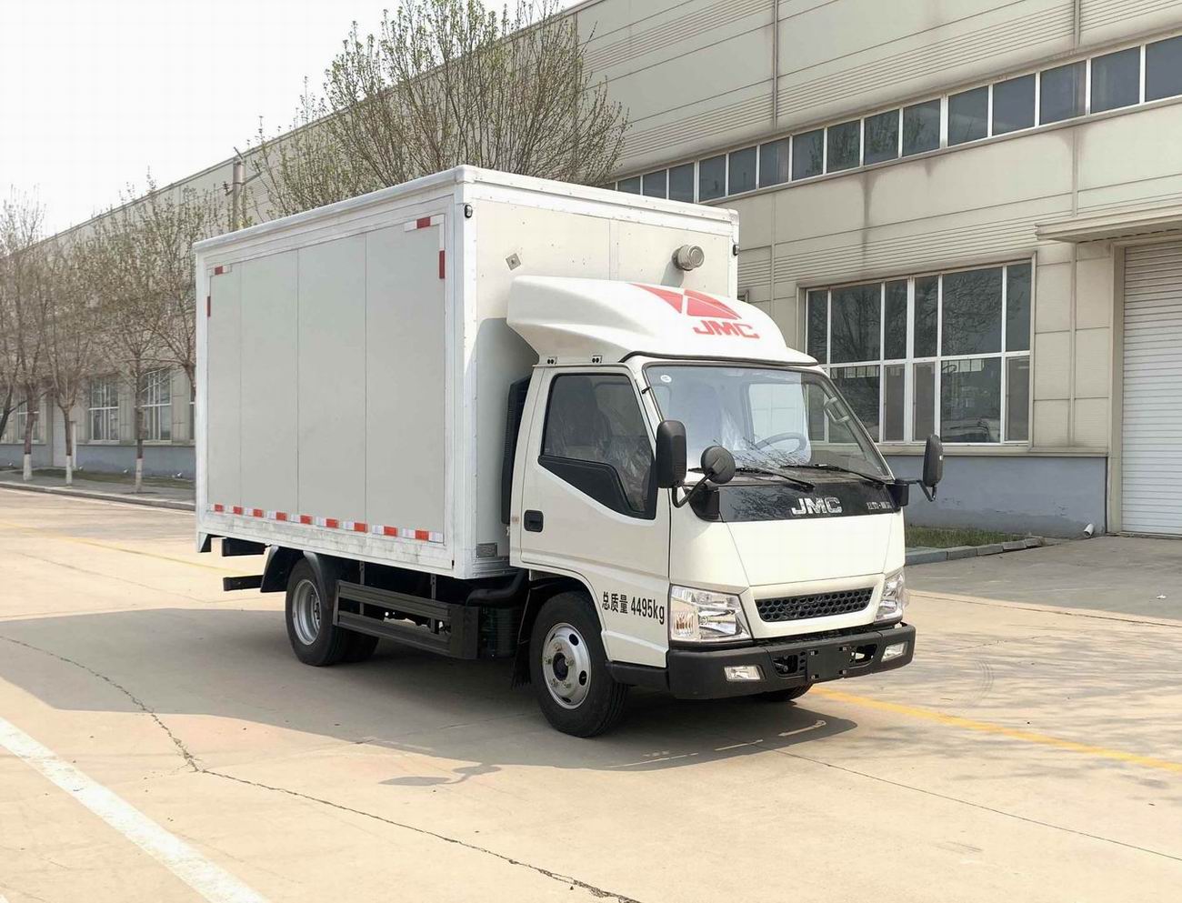 迷野牌MYY5046XJL計(jì)量車