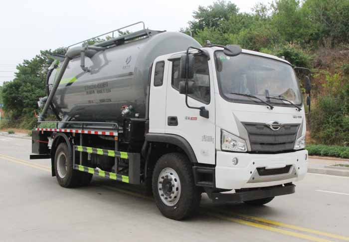 縱昂牌CLT5182GQWBJ6清洗吸污車(chē)