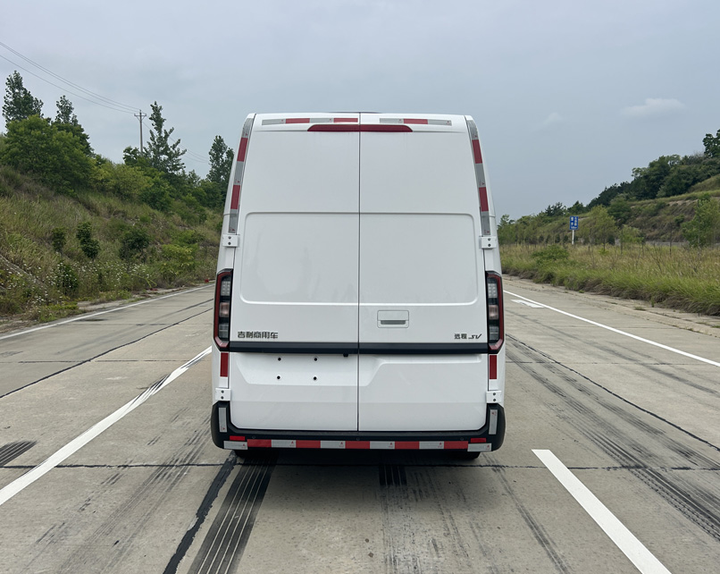 遠(yuǎn)程牌DNC5047XXYBEVGR4純電動廂式運(yùn)輸車公告圖片