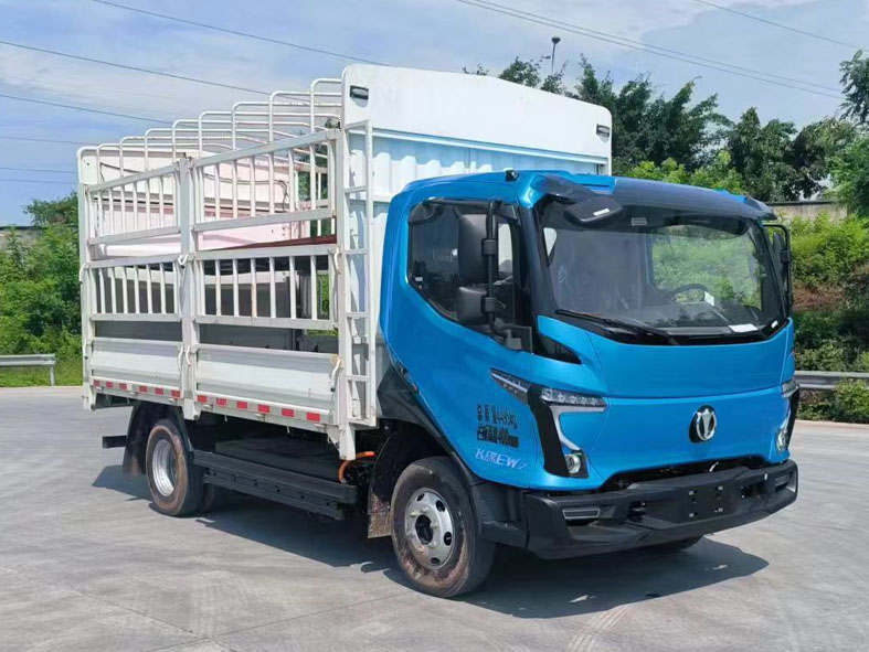 飛碟牌FD5040CCYW78BEV-1純電動(dòng)倉(cāng)柵式運(yùn)輸車