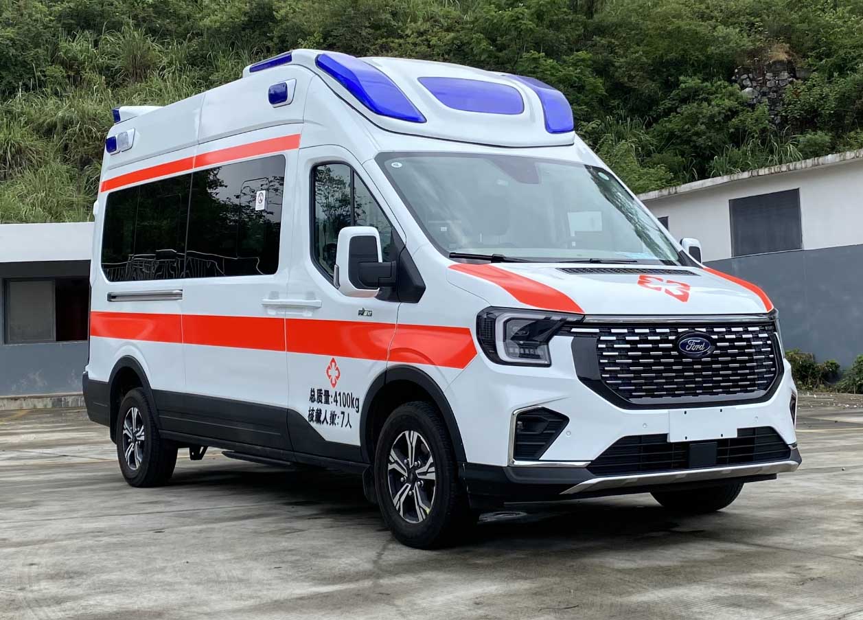 GKQ5049XJHT8型救護(hù)車圖片