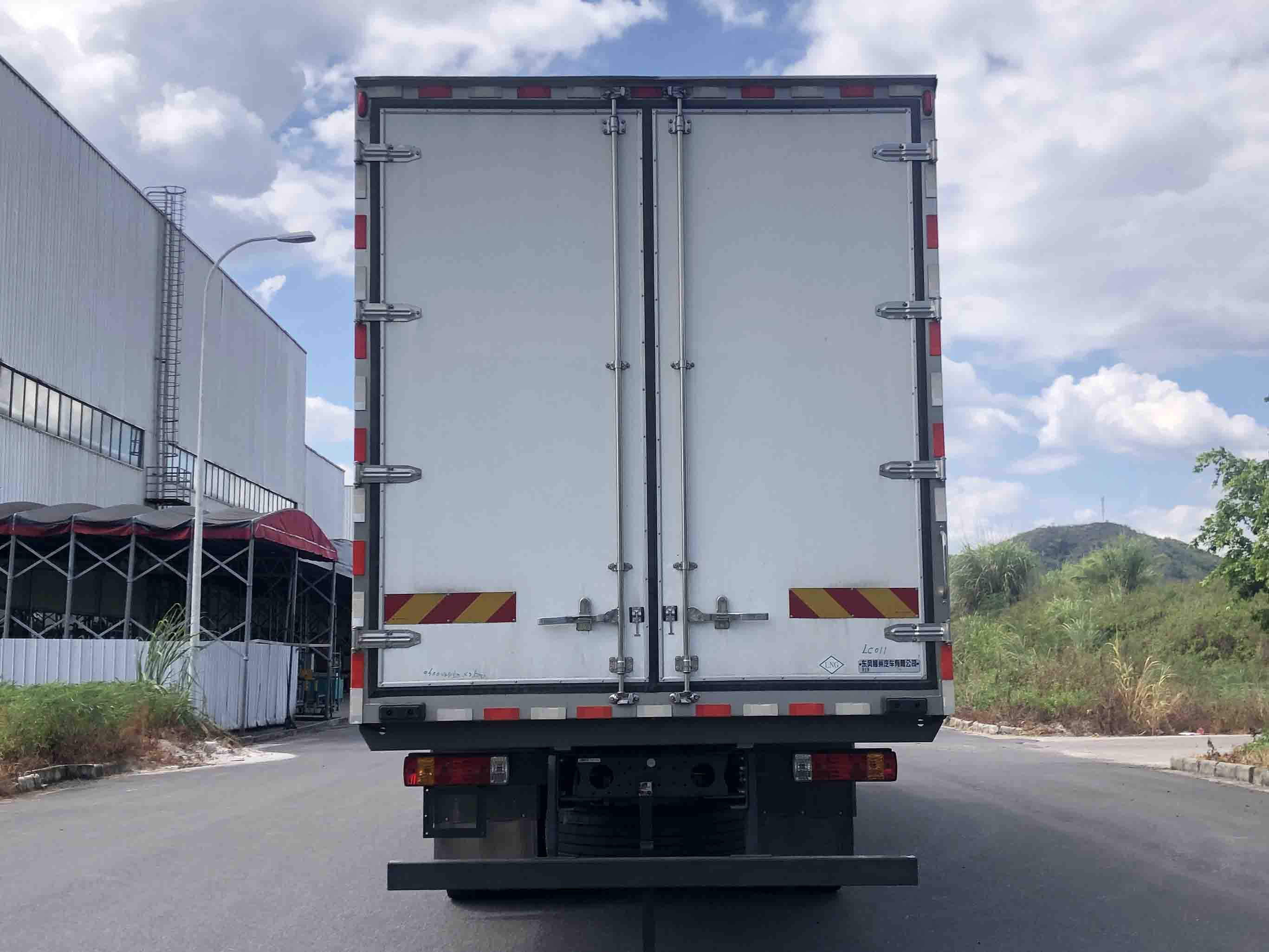 乘龍牌LZ5261XLCH5CM01冷藏車公告圖片