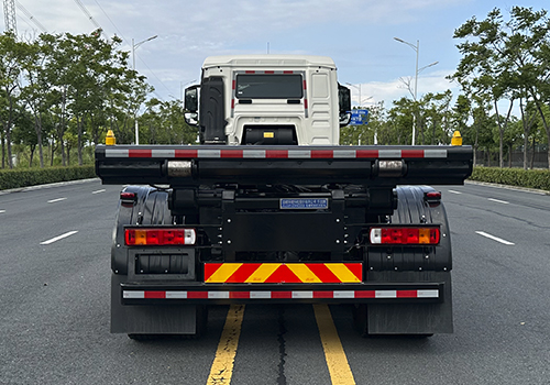 樂潔牌JLL5312ZXXZZE6車廂可卸式垃圾車公告圖片