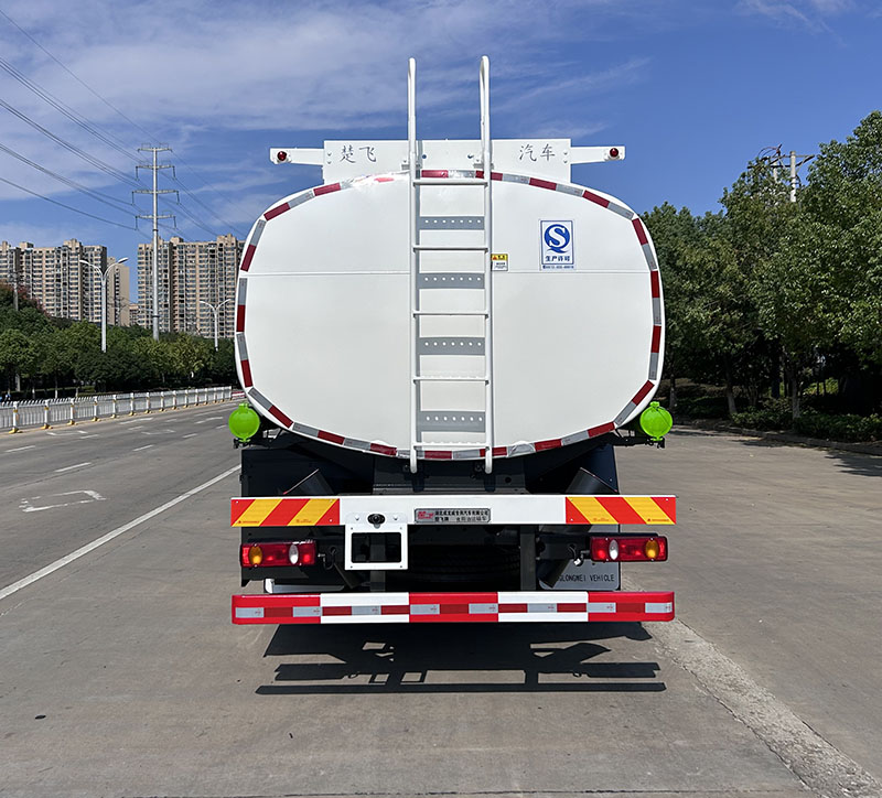 楚飛牌CLQ5252GSY6DJ食用油運(yùn)輸車(chē)公告圖片